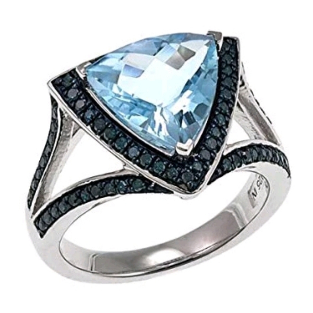 Stunning Blue Topaz & Diamond Ring Sterling Silver Size 6!